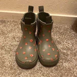 Kids Waterproof Boots with Ladybug Print